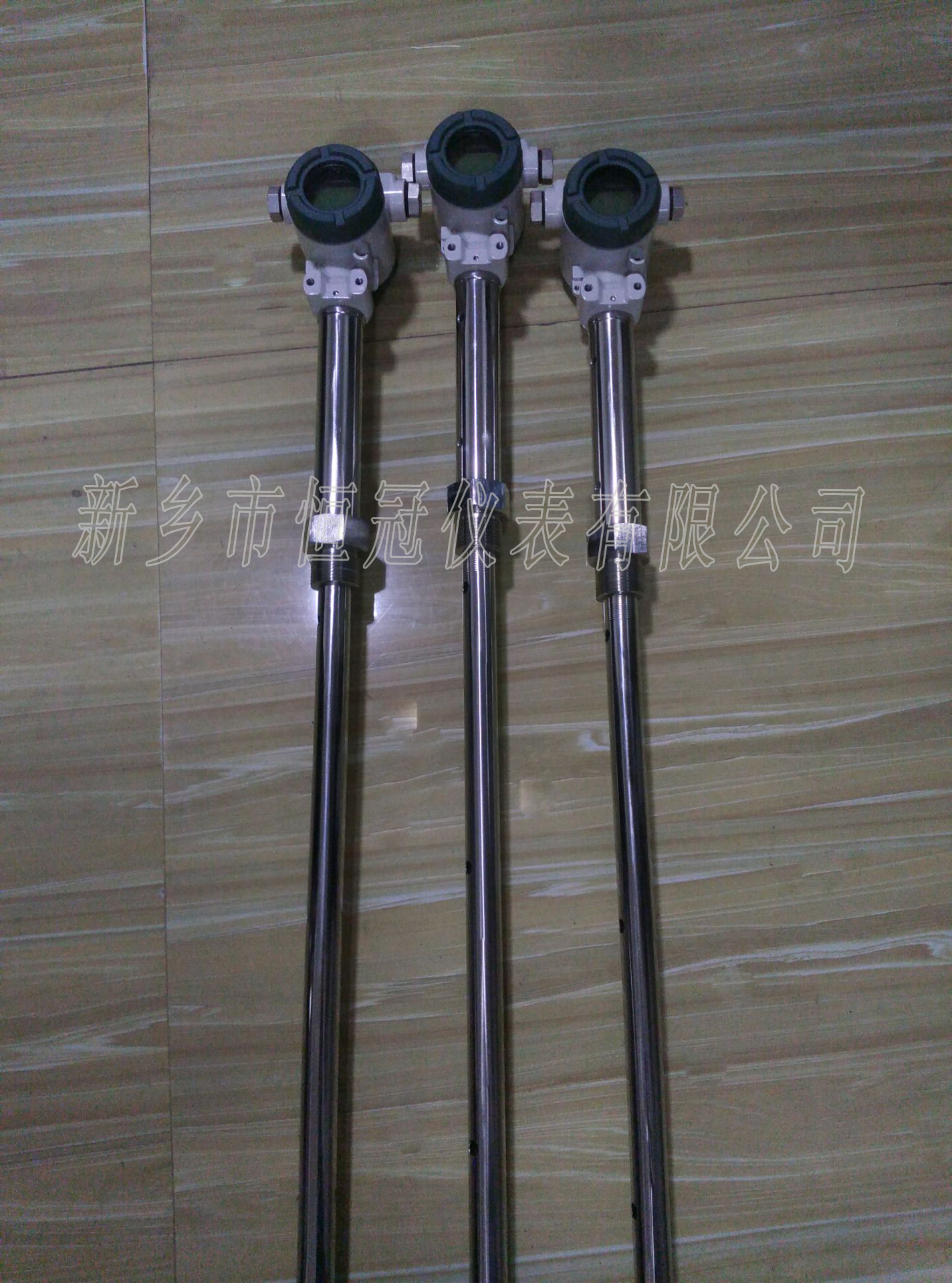 黑龍江省訂制的智能電容式液位計已發(fā)貨，喬經(jīng)理您保持手機暢通，以方便接收
